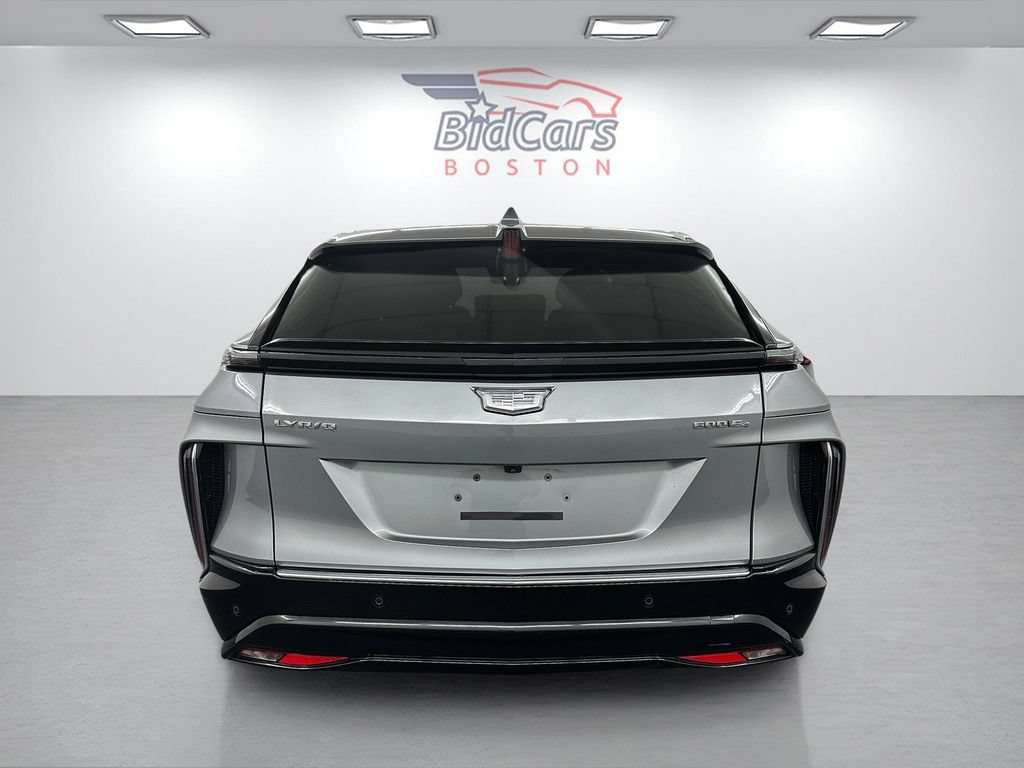 Used 2024 Cadillac Lyriq Tech w/ Driver Assist Package AWD/4WD image 5