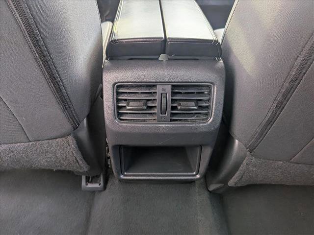 Used 2024 Nissan Rogue S image 16