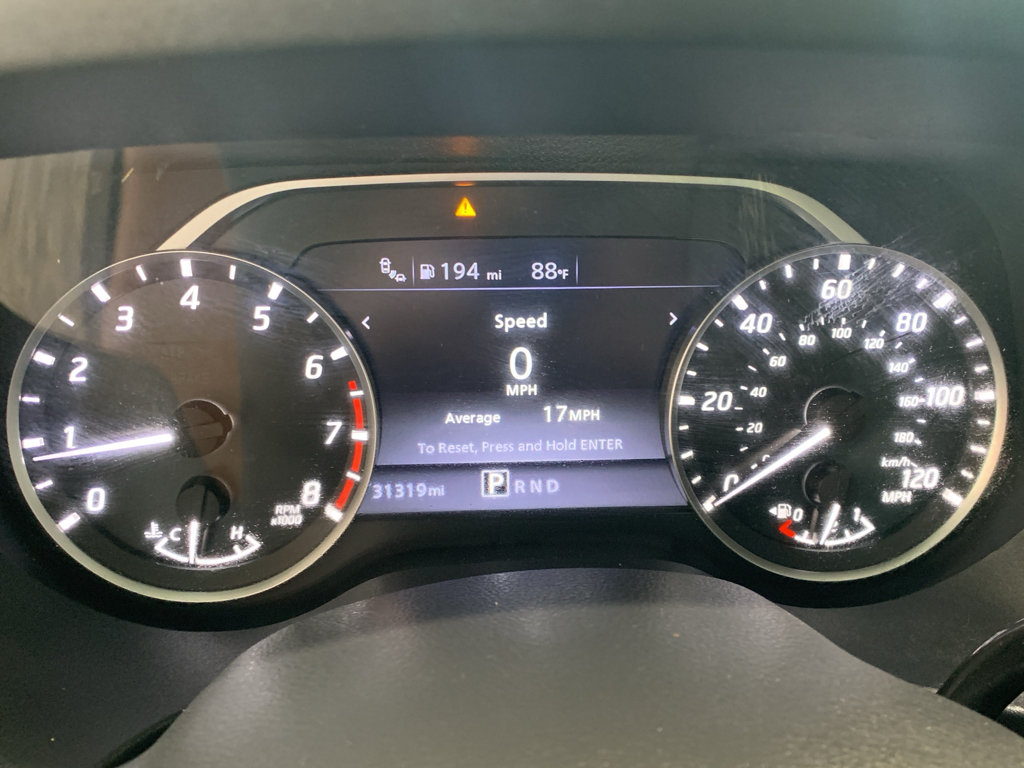 Used 2022 Nissan Titan SV RWD image 15