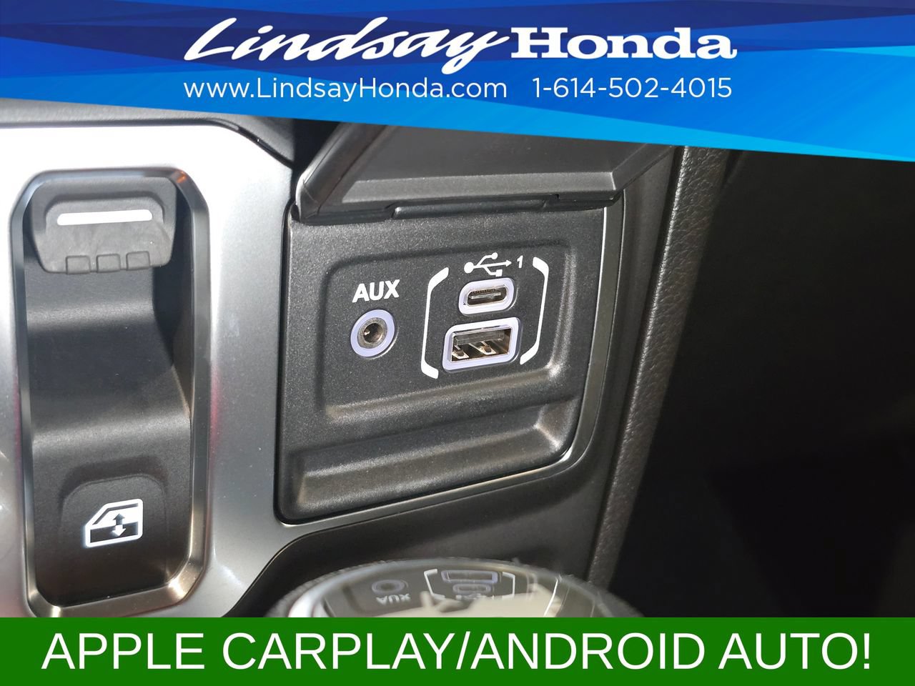 Used 2025 Jeep Wrangler Sport AWD/4WD image 19