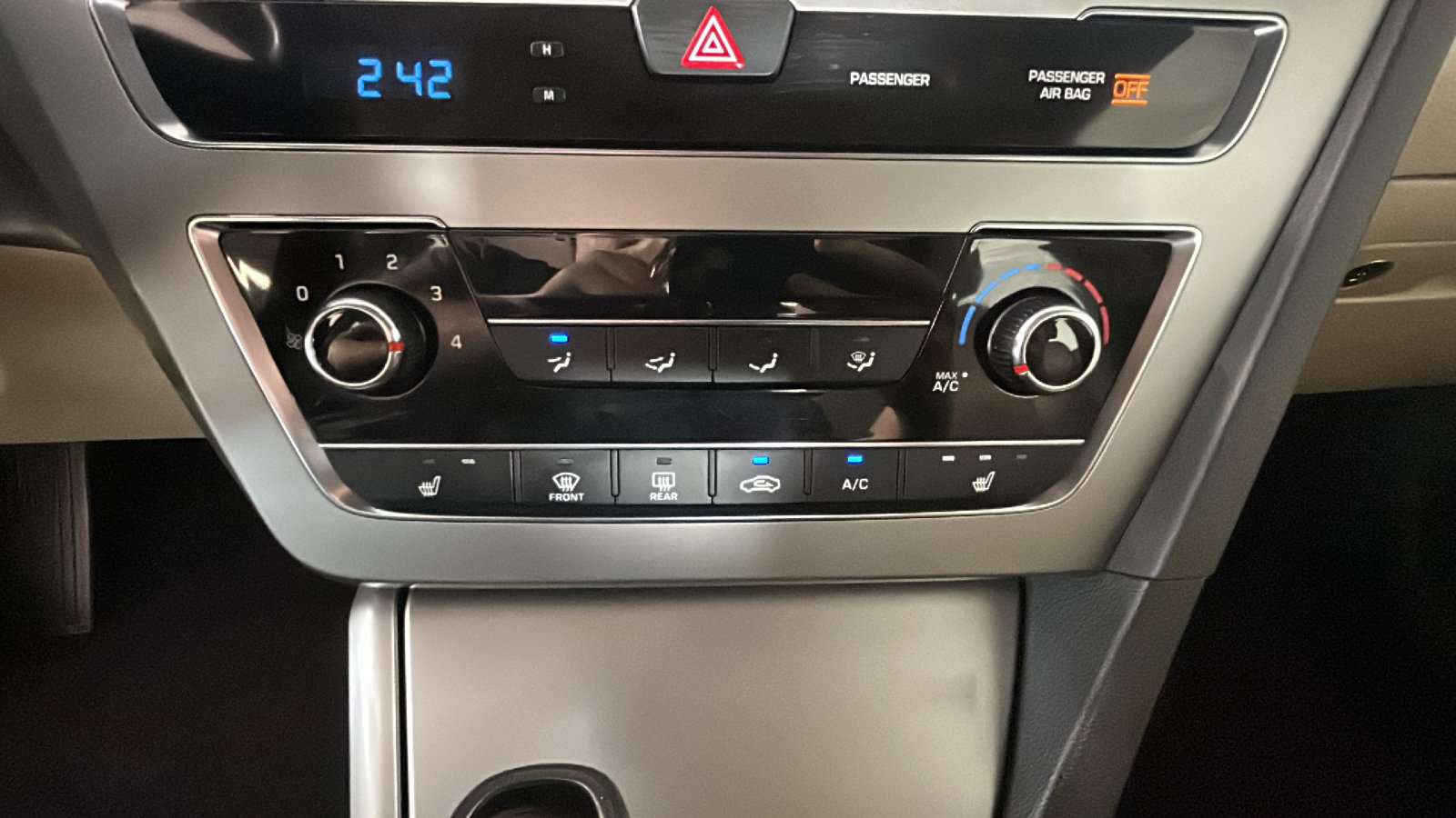 Used 2015 Hyundai Sonata Sport FWD image 26