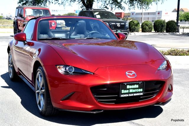 Used 2021 MAZDA MX-5 Miata RF Grand Touring image 2
