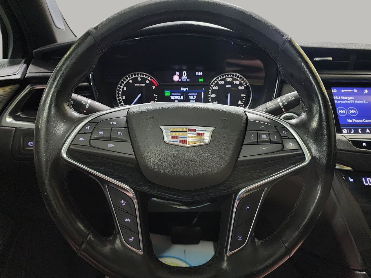 Used 2020 Cadillac XT5 Premium Luxury AWD/4WD image 13