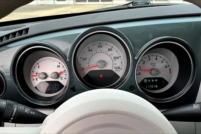 Used 2006 Chrysler PT Cruiser Touring FWD image 10