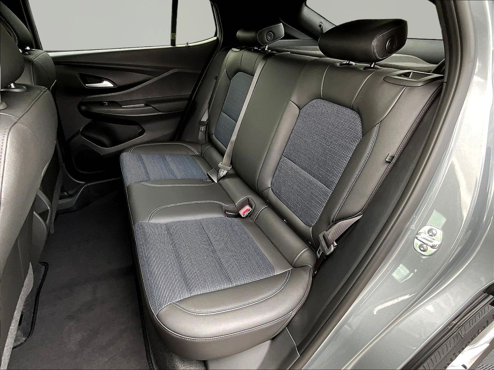 New 2026 Buick Envista Sport Touring FWD image 17