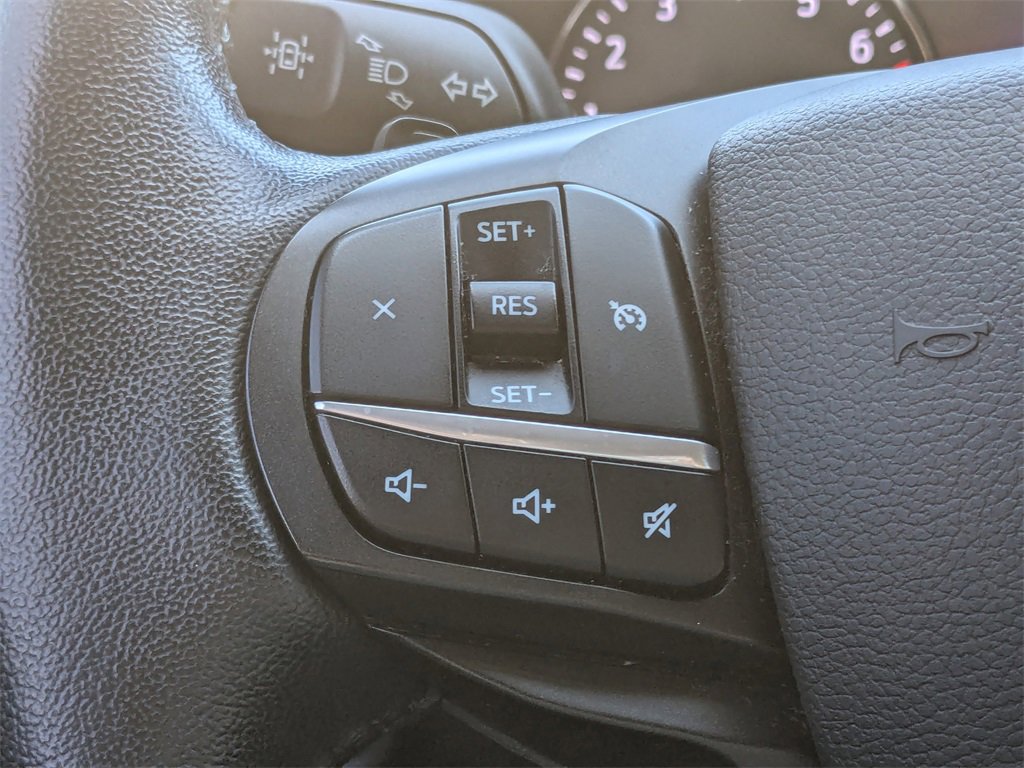 Used 2020 Ford Explorer XLT image 30