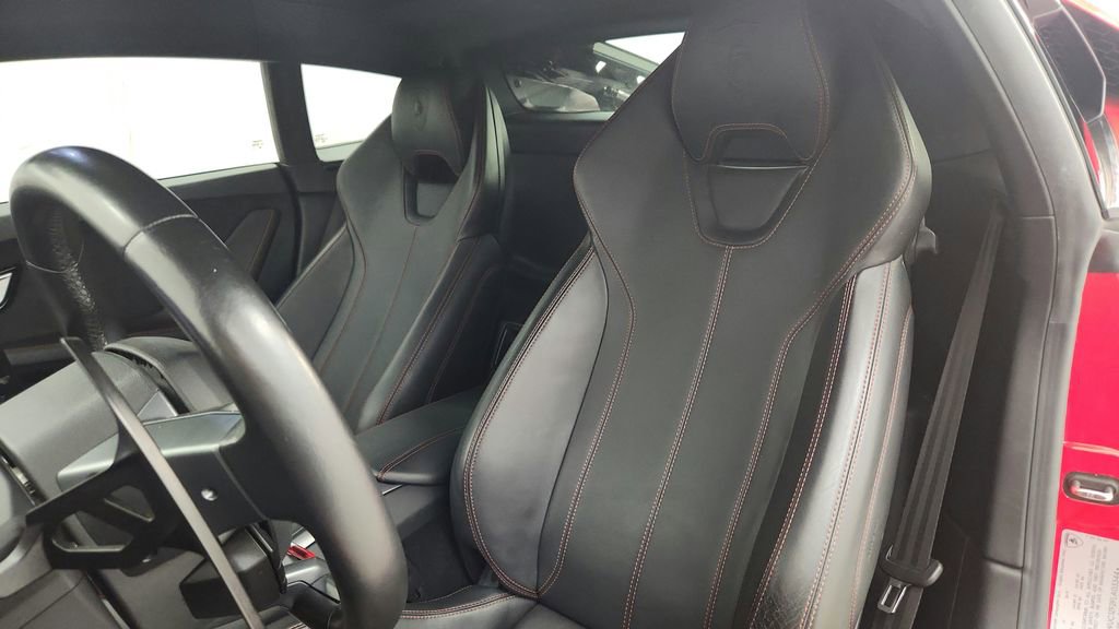 Used 2015 Lamborghini Huracan LP 610-4 image 36