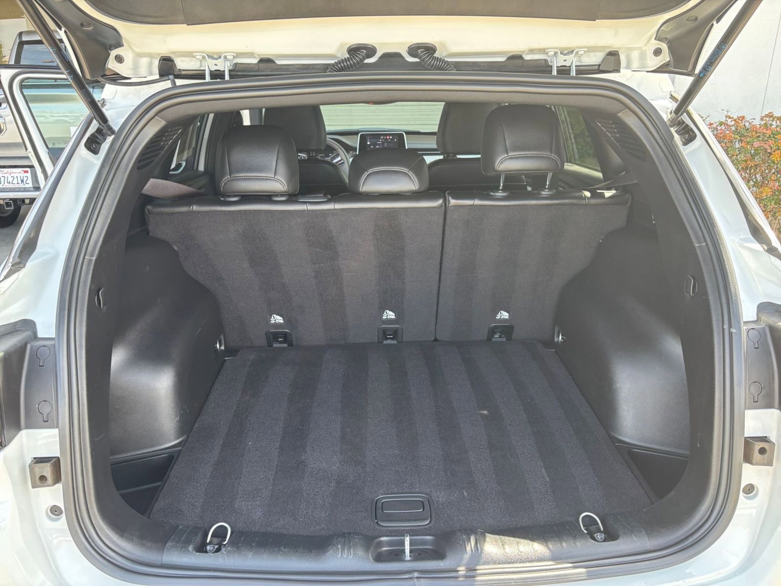 Used 2025 Jeep Compass Latitude AWD/4WD image 30
