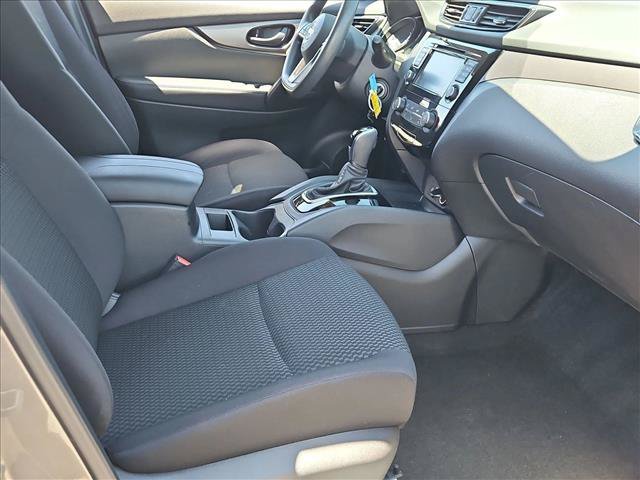 Used 2020 Nissan Rogue Sport S w/ Appearance Package FWD image 27