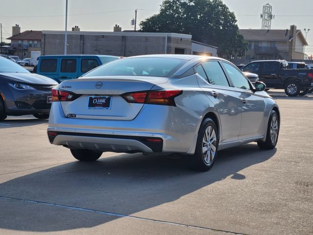 Used 2024 Nissan Altima 2.5 S FWD image 13