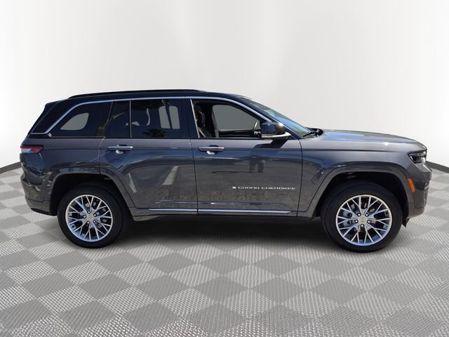 Used 2025 Jeep Grand Cherokee Summit image 8