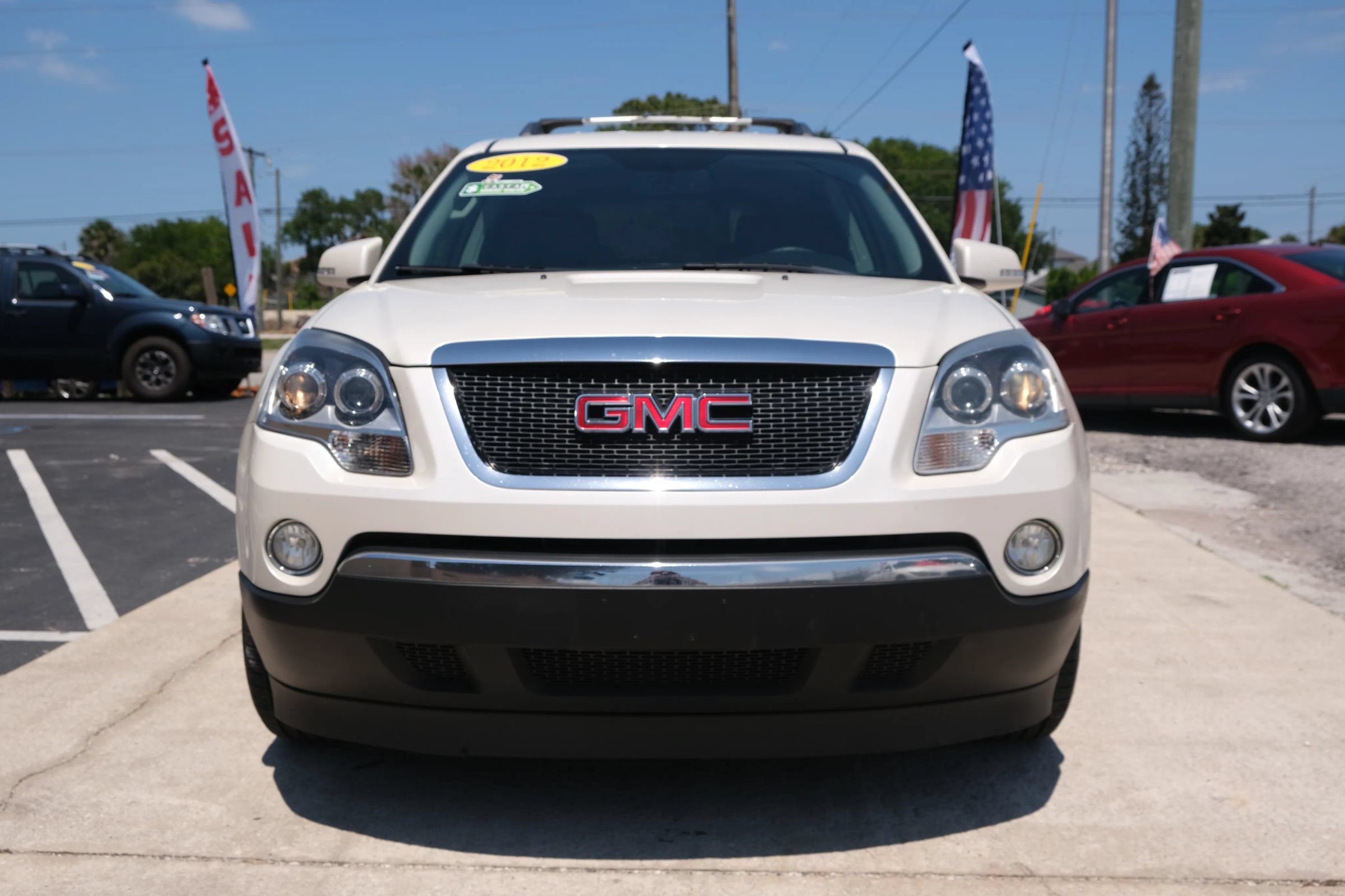 Used 2012 GMC Acadia SLT AWD/4WD image 2