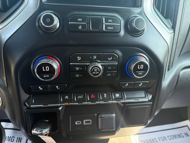 Used 2022 Chevrolet Silverado 1500 LT AWD/4WD image 24