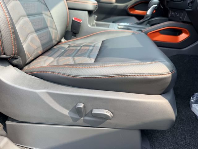 New 2026 Nissan Frontier PRO-4X w/ Pro Premium Package AWD/4WD image 9