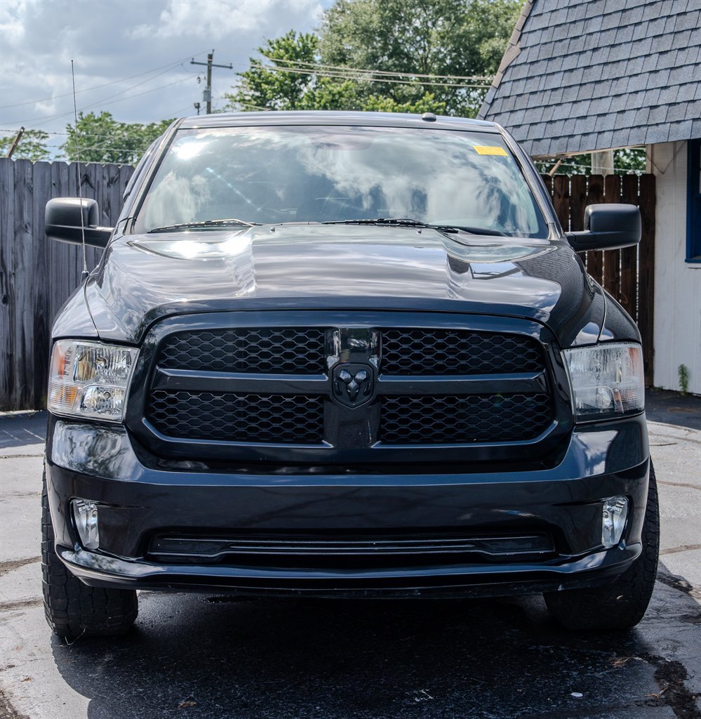 Used 2016 RAM 1500 Express w/ Popular Equipment Group AWD/4WD image 2