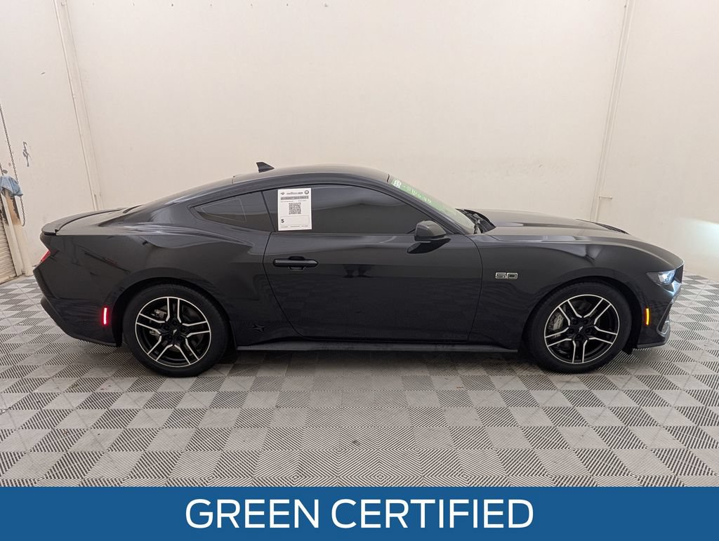 Used 2024 Ford Mustang GT RWD image 2