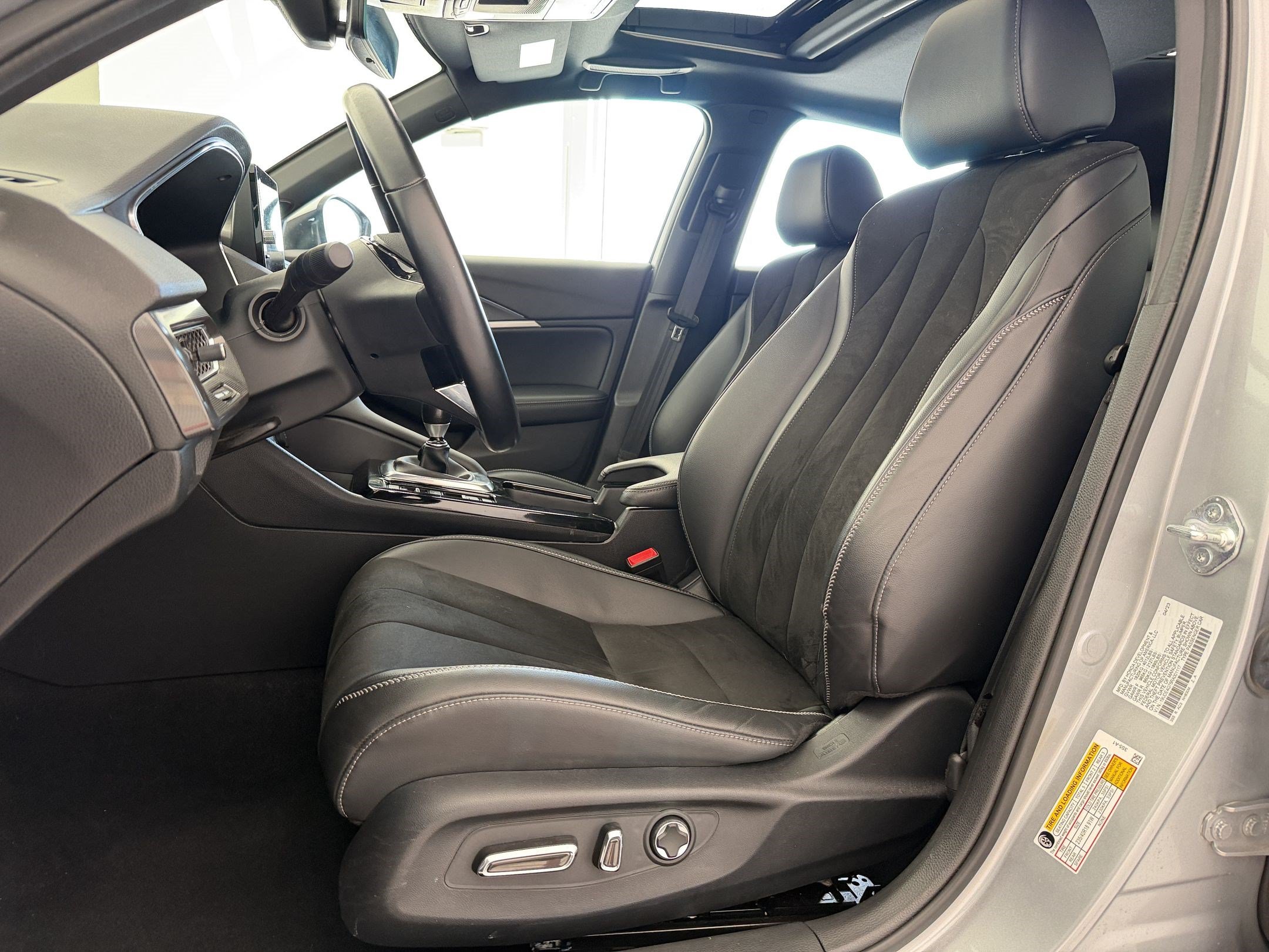 Used 2024 Acura Integra A-Spec w/ Technology Package FWD image 5