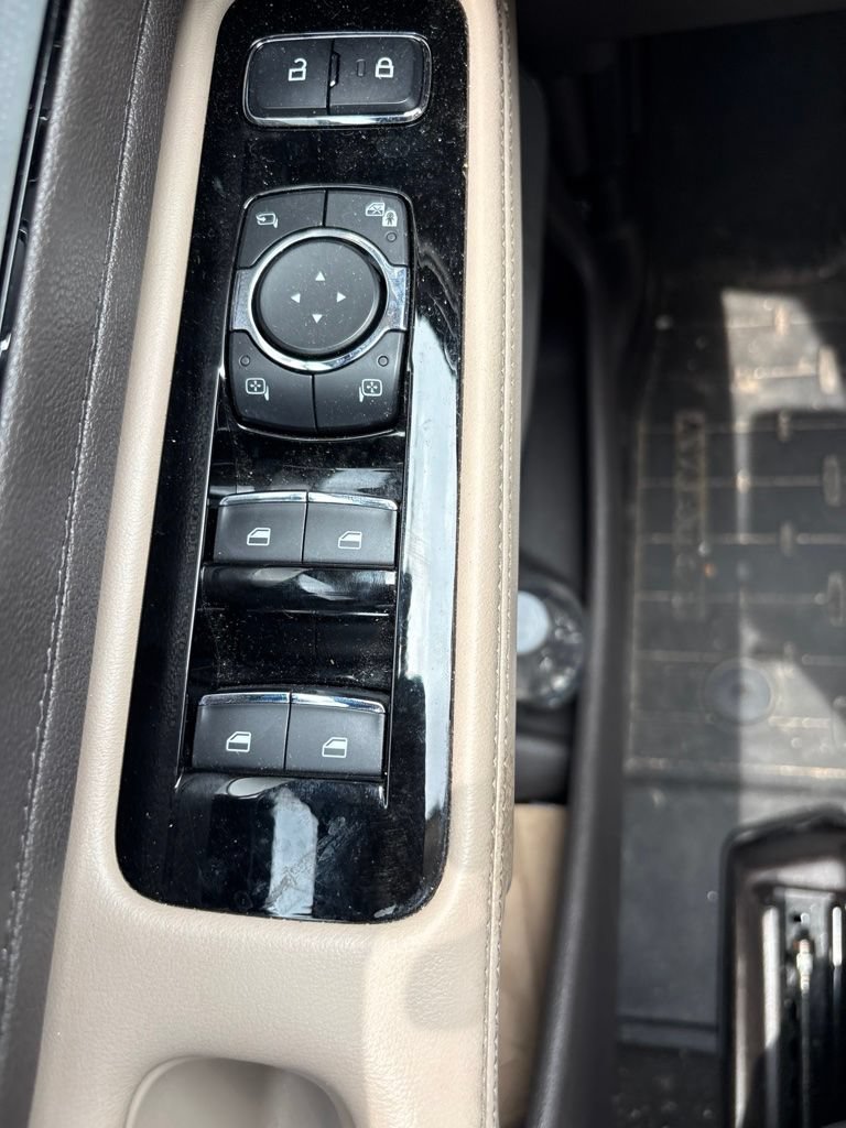 Used 2022 Lincoln Aviator Reserve w/ Equipment Group 201A RWD image 26