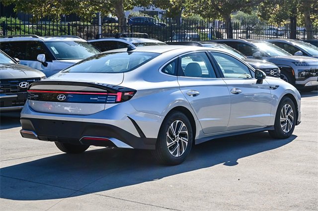 New 2026 Hyundai Sonata Blue image 4