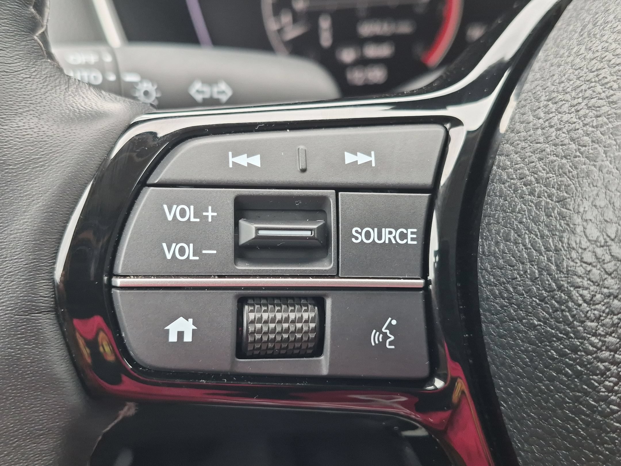 Certified 2024 Honda Civic EX-L image 15