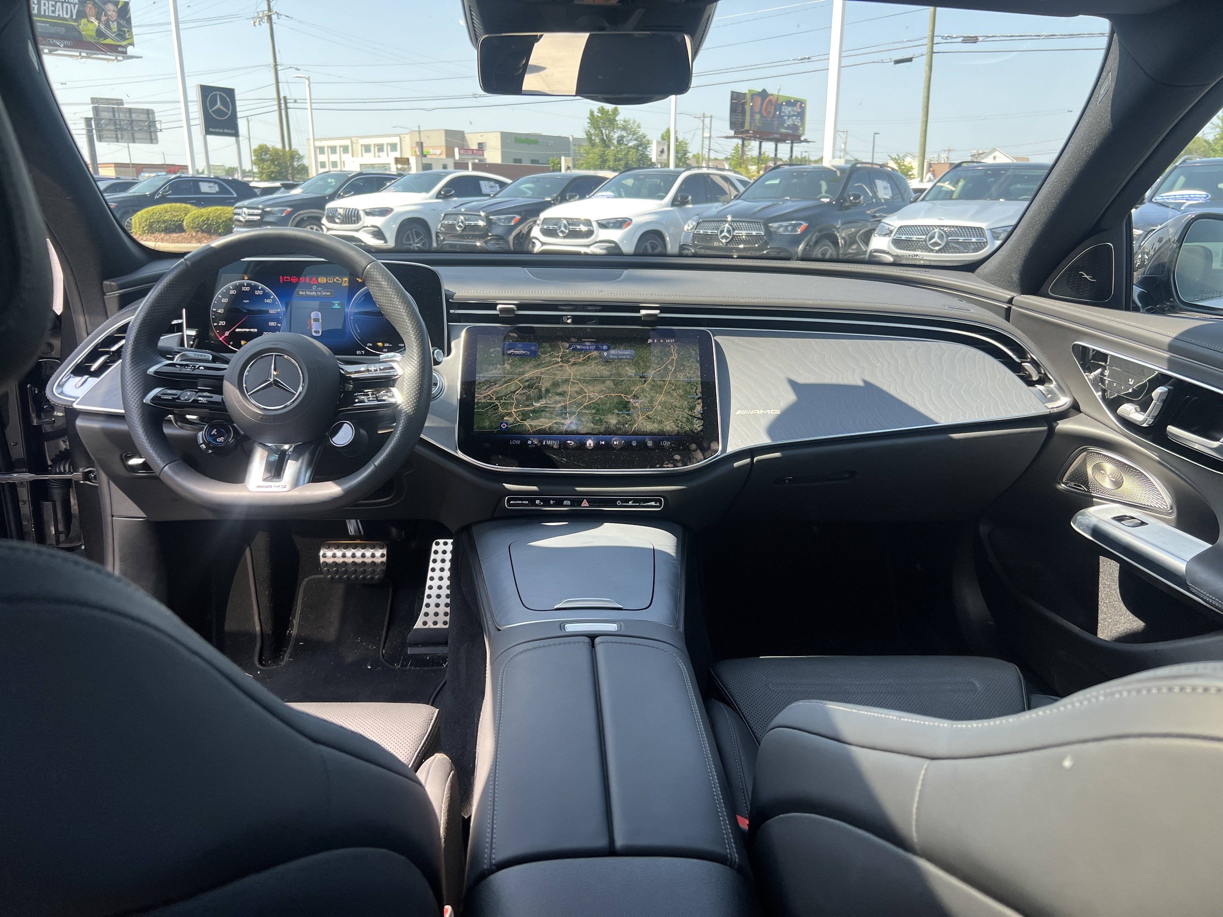 Certified 2025 Mercedes-Benz E 53 AMG e 4MATIC Sedan image 30