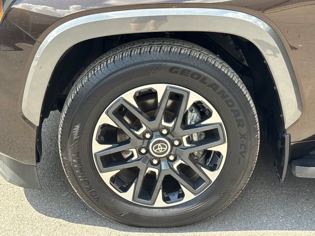 Used 2024 Toyota Sequoia Limited AWD/4WD image 25