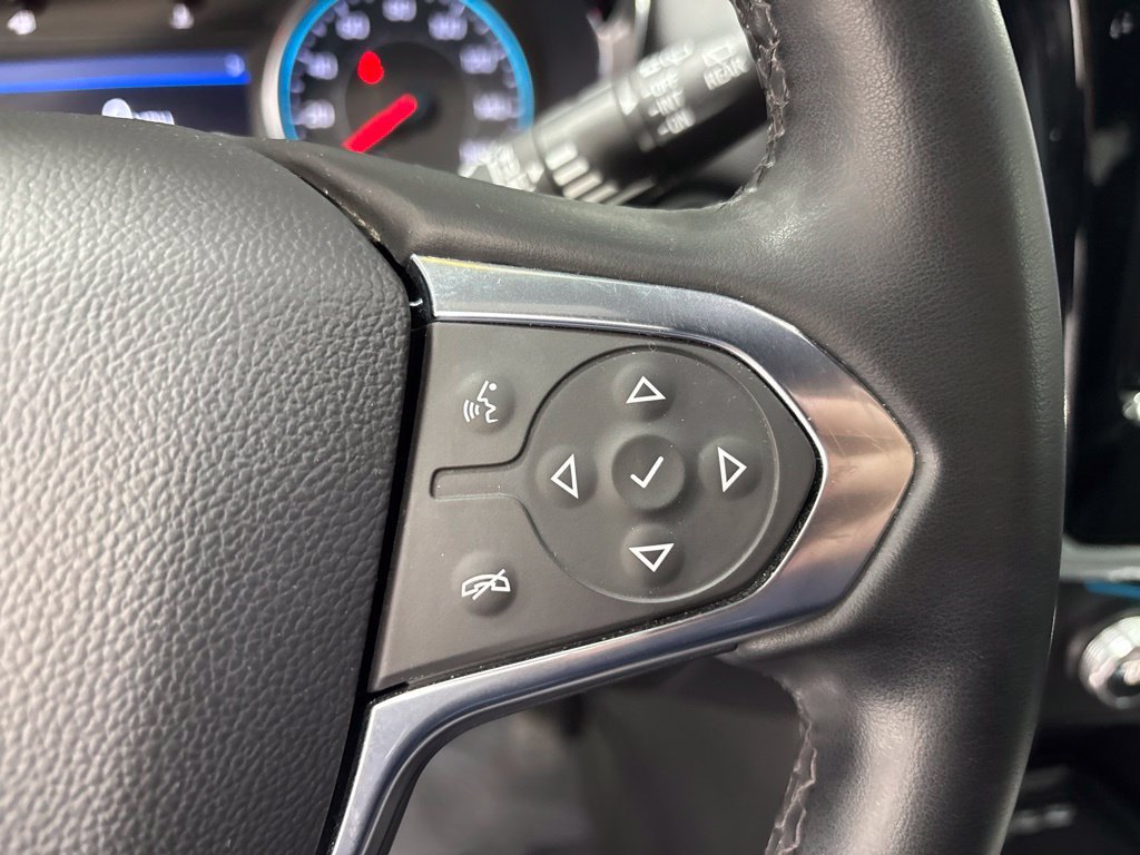 Used 2023 Chevrolet Traverse LT AWD/4WD image 14
