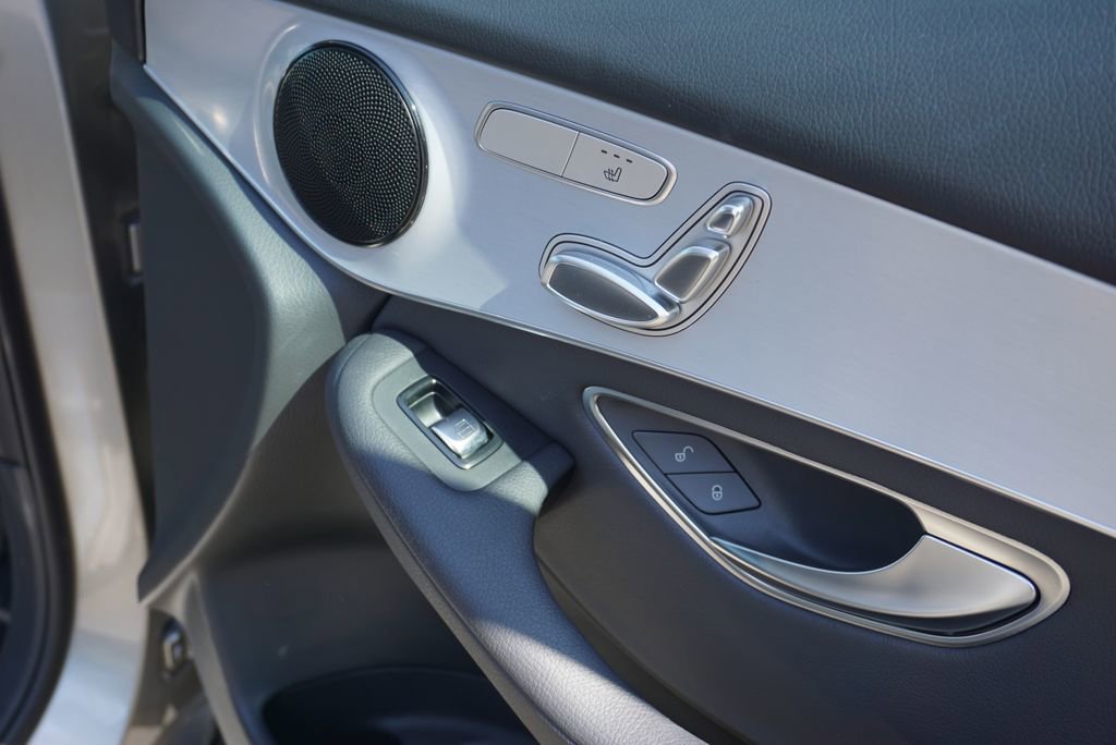 Certified 2023 Mercedes-Benz GLC 300 4MATIC Coupe image 47