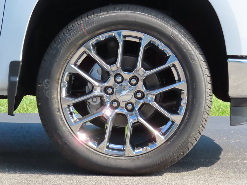 New 2026 Chevrolet Silverado 1500 LTZ w/ LTZ Premium Package AWD/4WD image 20