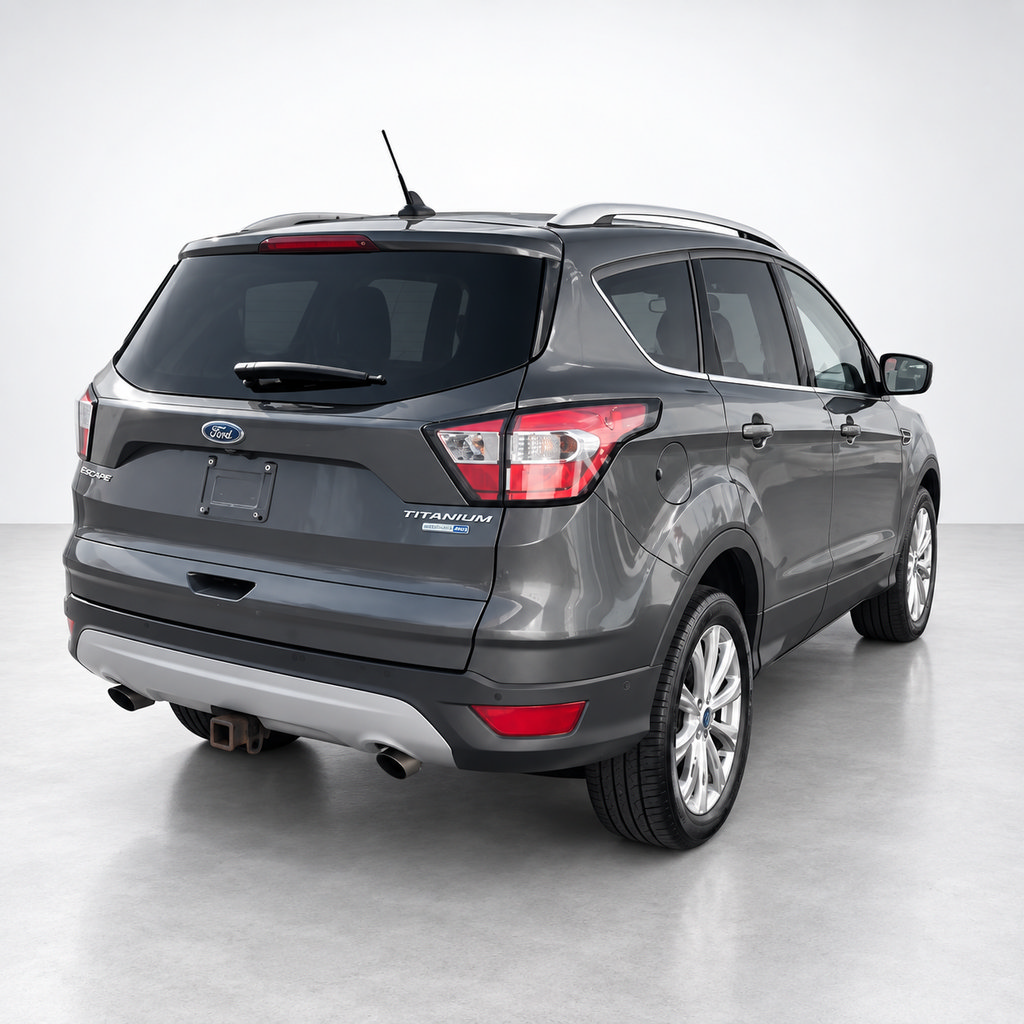 Used 2018 Ford Escape Titanium w/ Ford Safe & Smart Package AWD/4WD image 5
