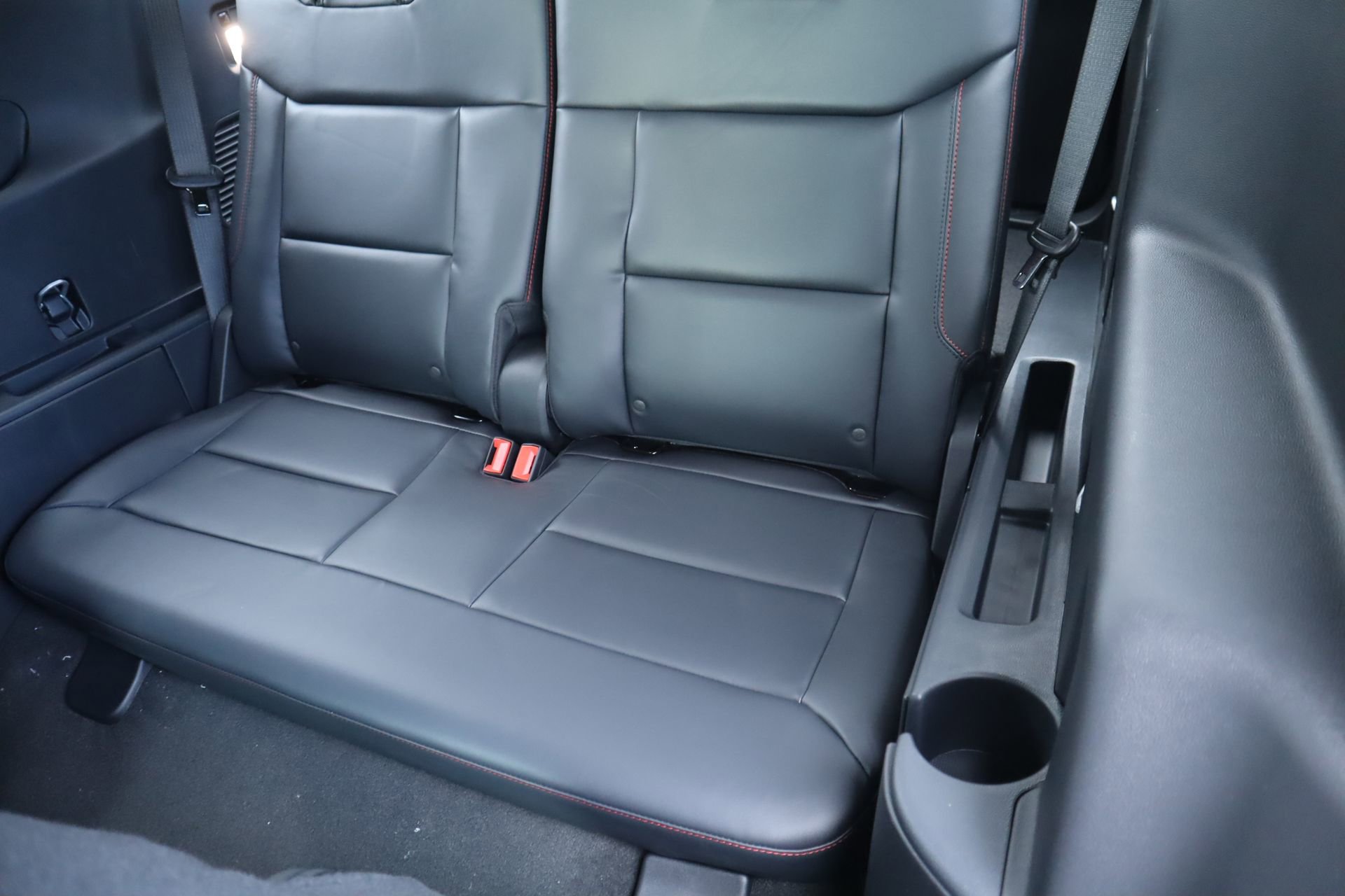 New 2026 Ford Explorer ST-Line RWD image 14