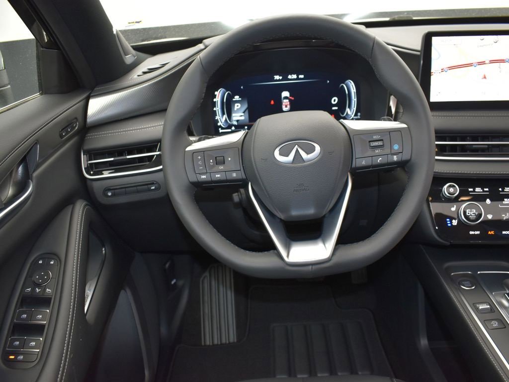 Used 2025 INFINITI QX60 Luxe w/ Black Edition image 32
