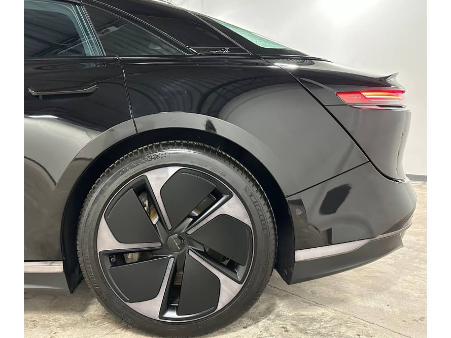 Used 2025 Lucid Air Grand Touring image 10
