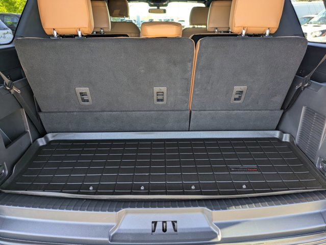Used 2023 Ford Expedition Platinum AWD/4WD image 6