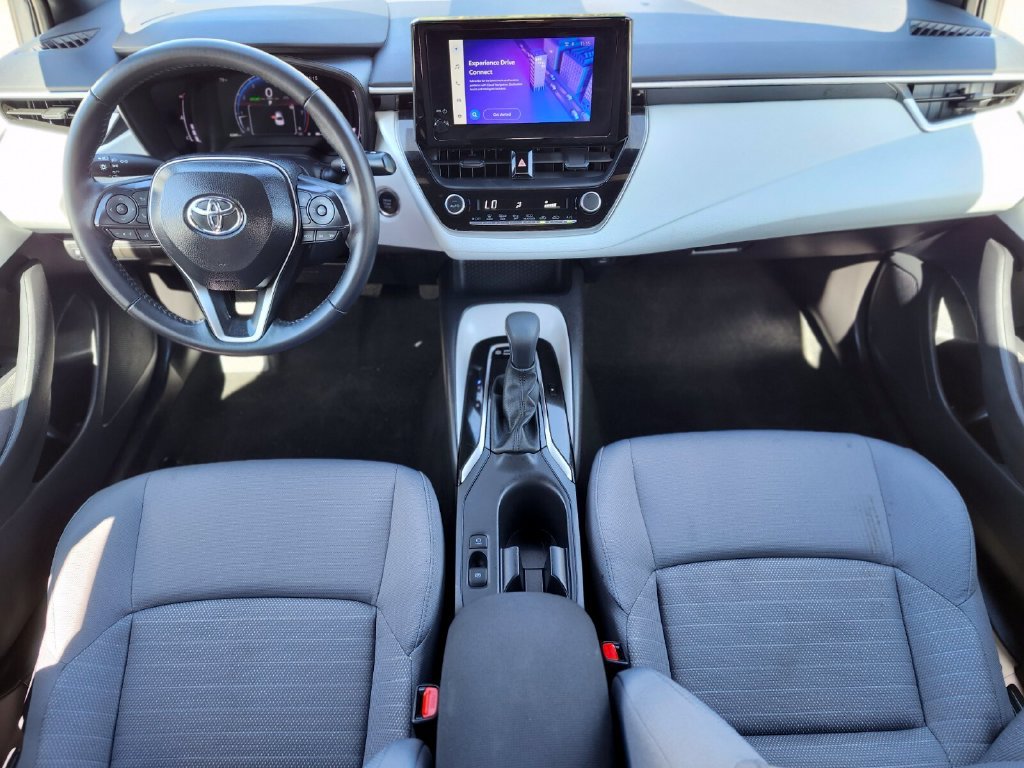 Used 2026 Toyota Corolla SE FWD image 12