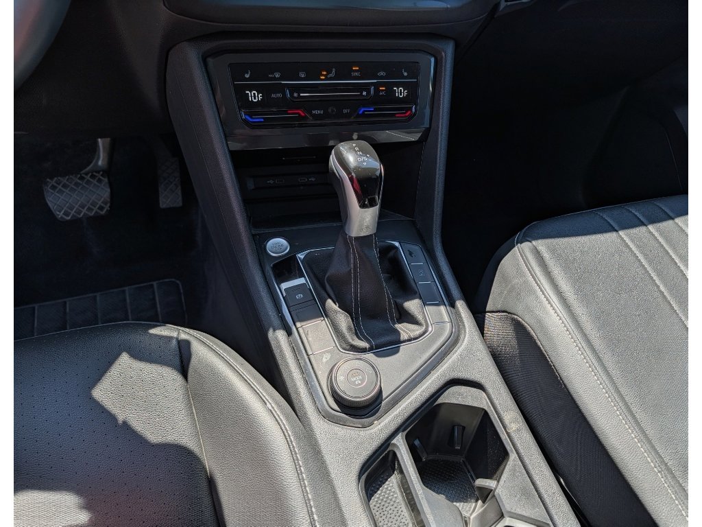 Used 2024 Volkswagen Tiguan SE image 20