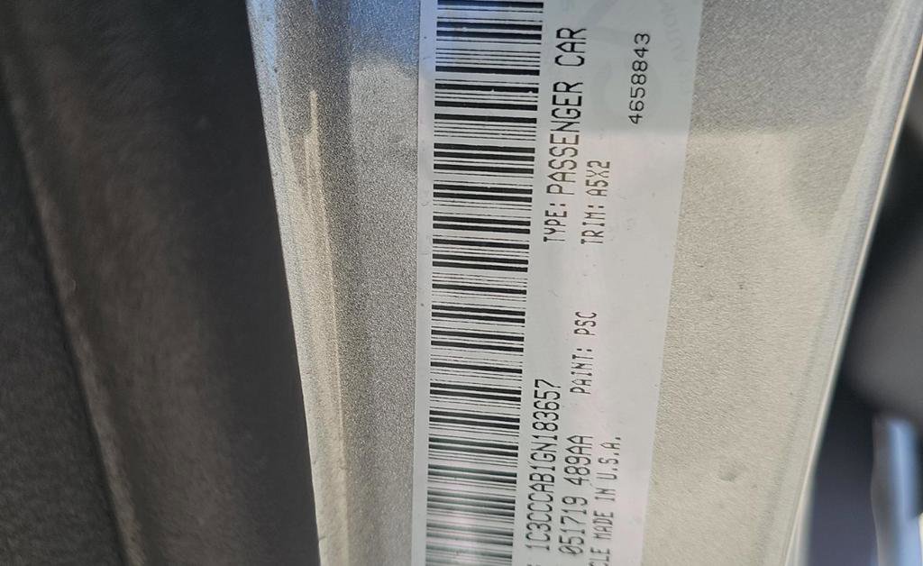 Used 2016 Chrysler 200 Limited FWD image 18