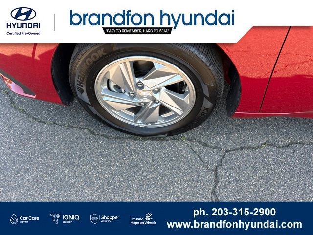 Certified 2026 Hyundai Elantra SE w/ Cargo Package FWD image 32