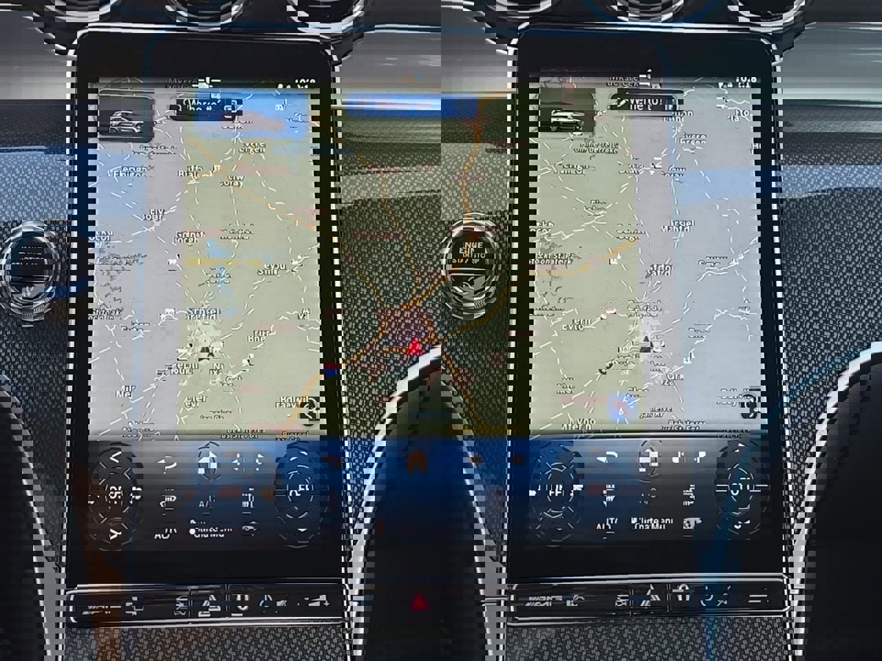 New 2026 Mercedes-Benz GLC 43 AMG 4MATIC image 17