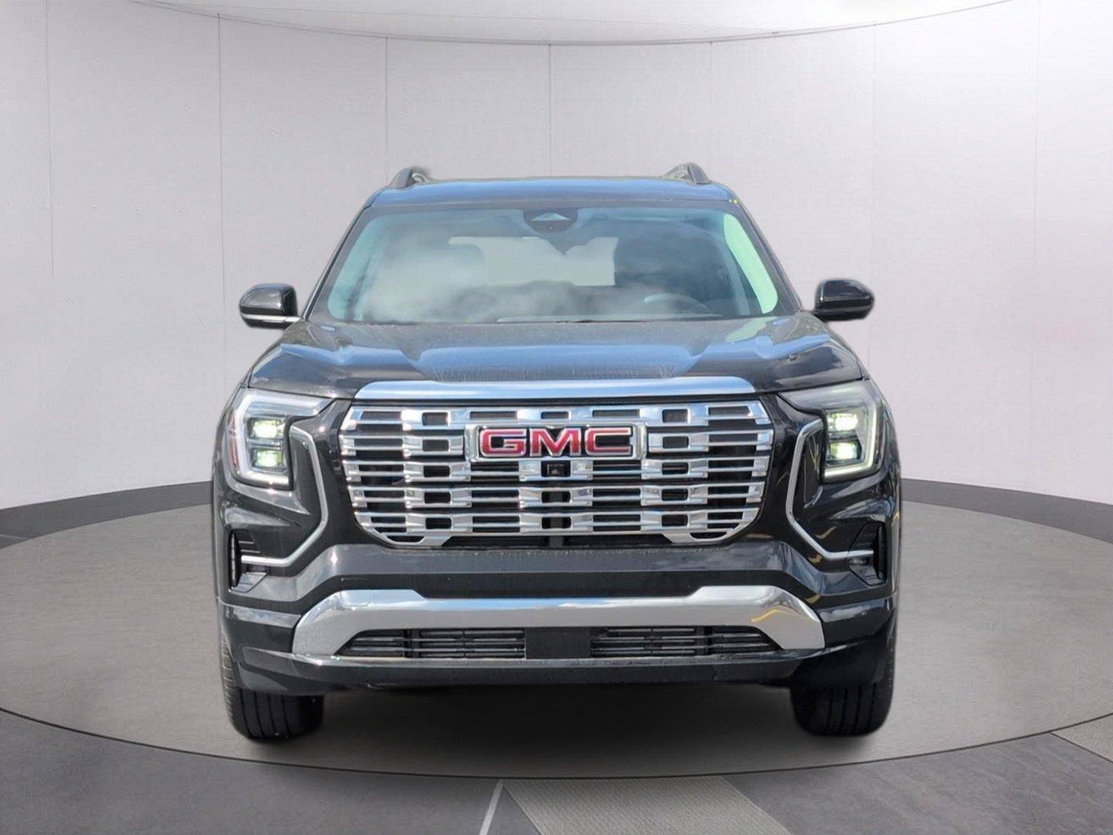 New 2026 GMC Terrain Denali w/ LPO, Floor Liner Package AWD/4WD image 10