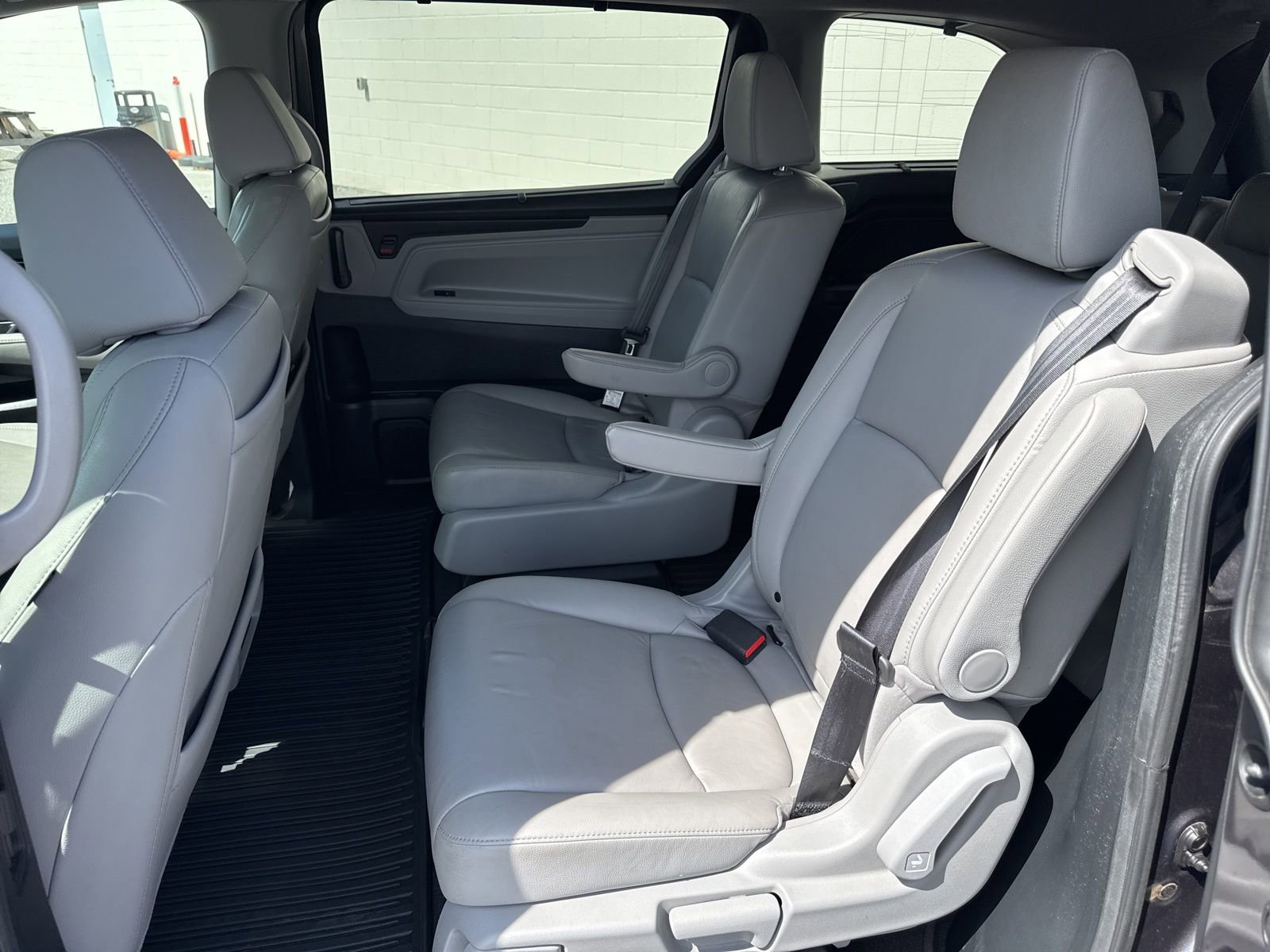 Used 2020 Honda Odyssey Elite image 16