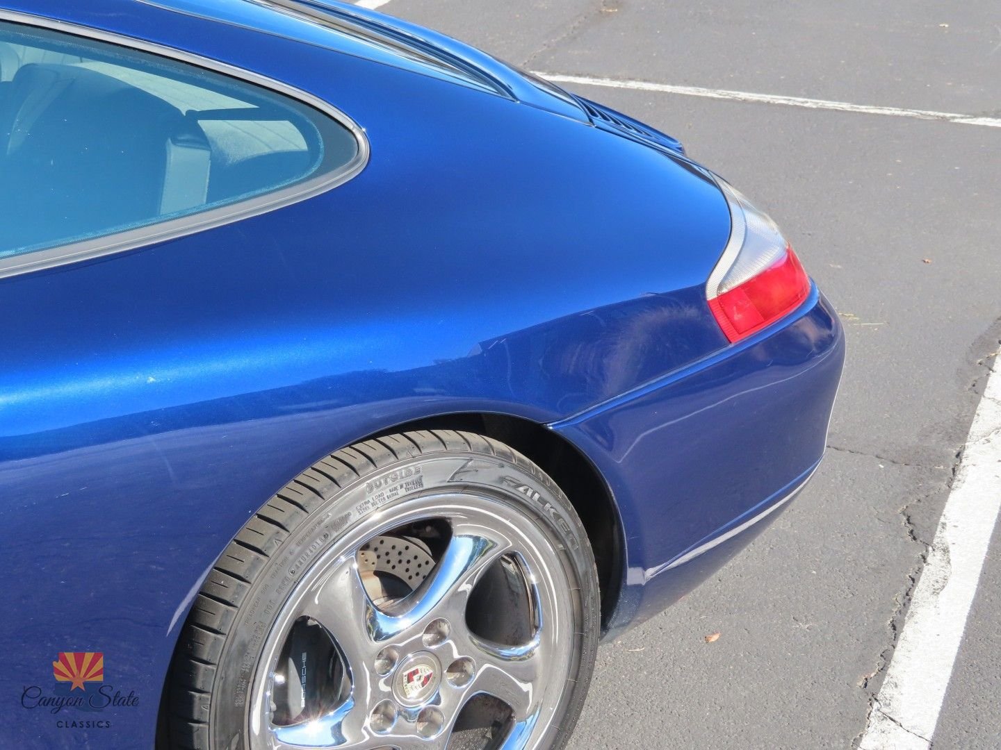 Used 2001 Porsche 911 Carrera image 14