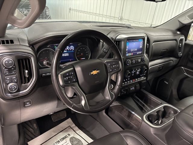 Used 2020 Chevrolet Silverado 1500 LTZ AWD/4WD image 24
