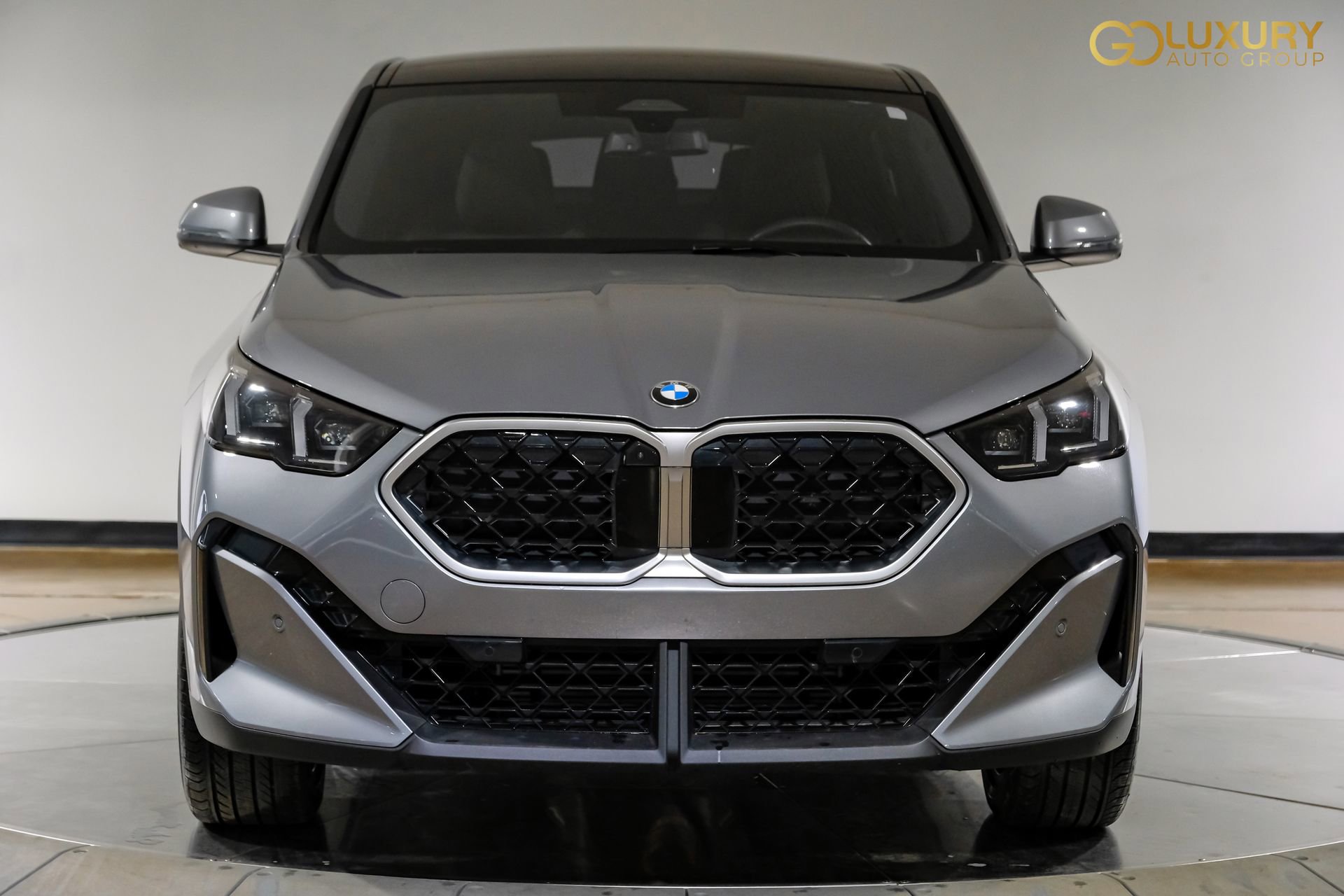 Used 2025 BMW X2 xDrive28i AWD/4WD image 7