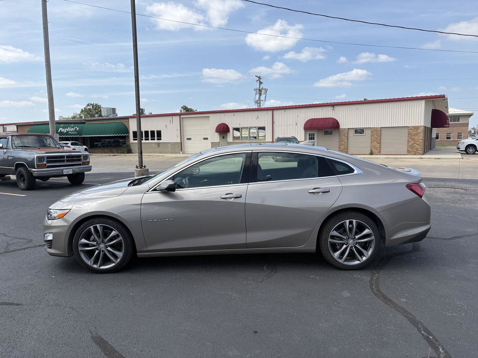 Used 2024 Chevrolet Malibu LT FWD image 22