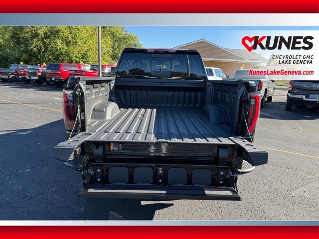 New 2026 GMC Sierra 3500 AT4 w/ AT4 Premium Plus Package image 21