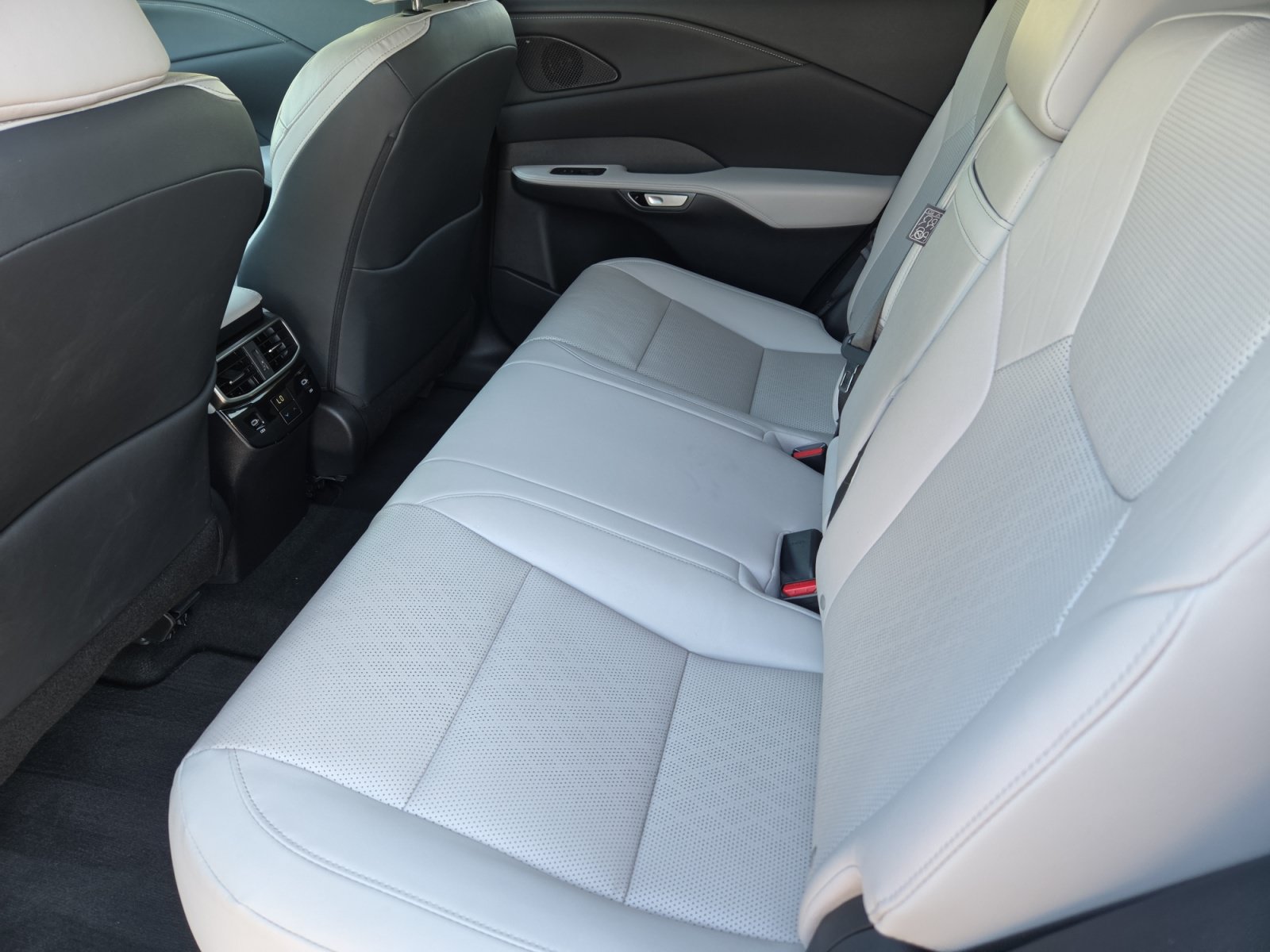 Certified 2024 Lexus RX 350 Premium Plus w/ Convenience Package FWD image 17