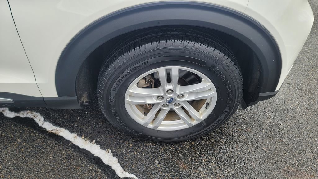 Used 2021 Ford Explorer XLT w/ Equipment Group 202A image 15