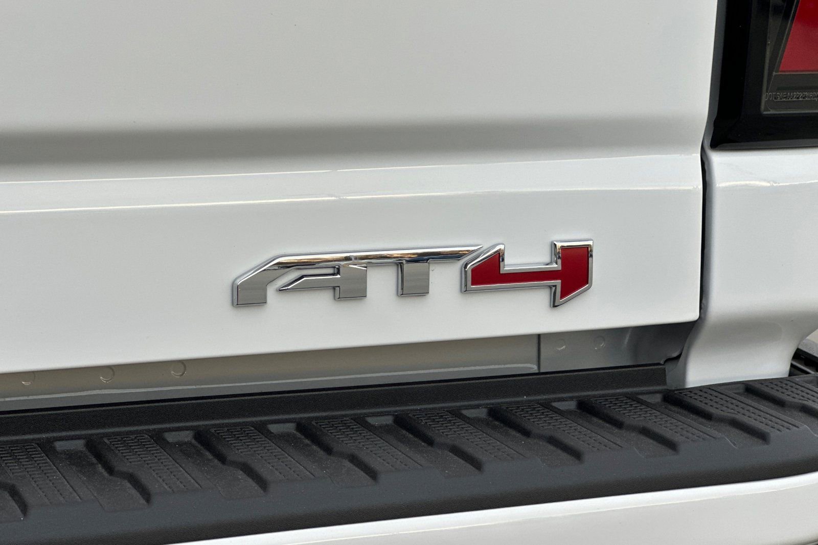 New 2026 GMC Sierra 2500 AT4 w/ AT4 Premium Plus Package image 27