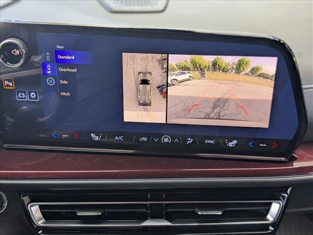 New 2026 Chevrolet Traverse Z71 w/ Enhanced Driving Package image 13
